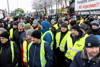 Poláci na hranicích s Ukrajinou zastavují autobusy. Nepřijatelné, rozčiluje se ukrajinský ministr - Novinky